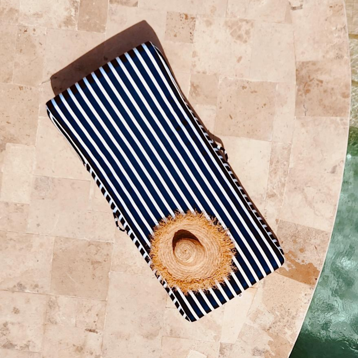 Single Lilo | Navy Stripe