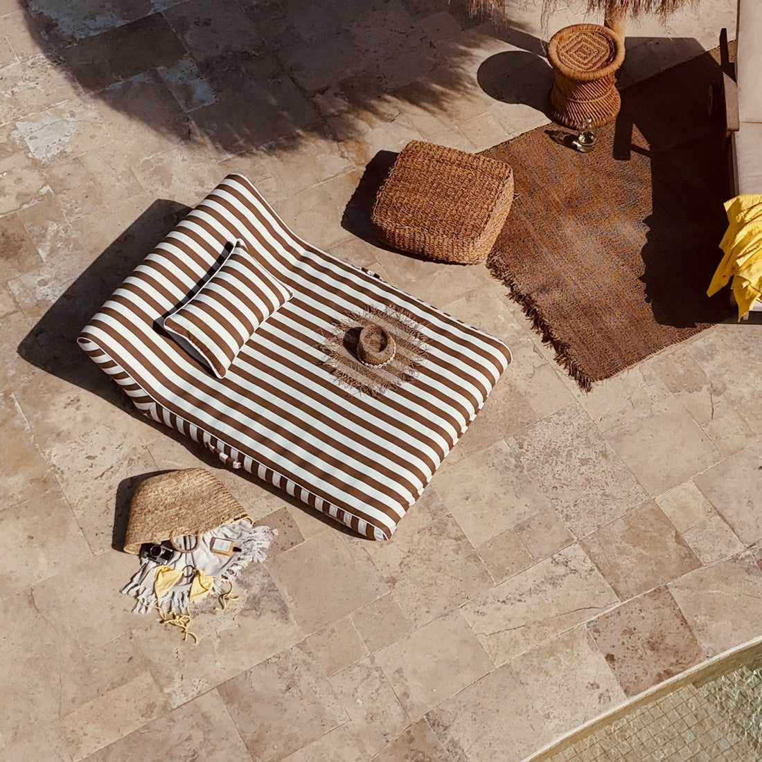 Luxury Pool Accessories in Dubai: The Ultimate Guide to Elevated Poolside Living