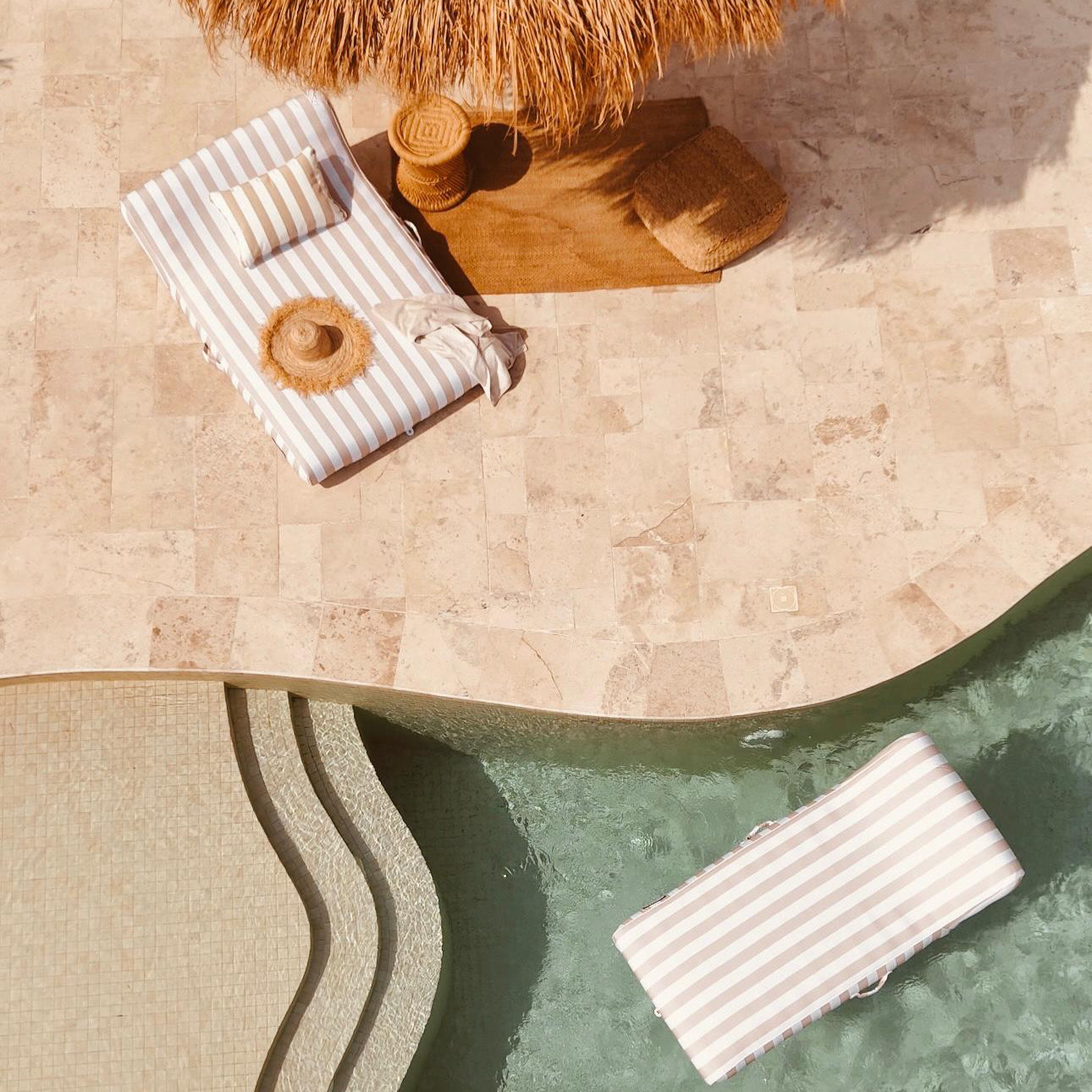 Double Lilo | Taupe Stripe