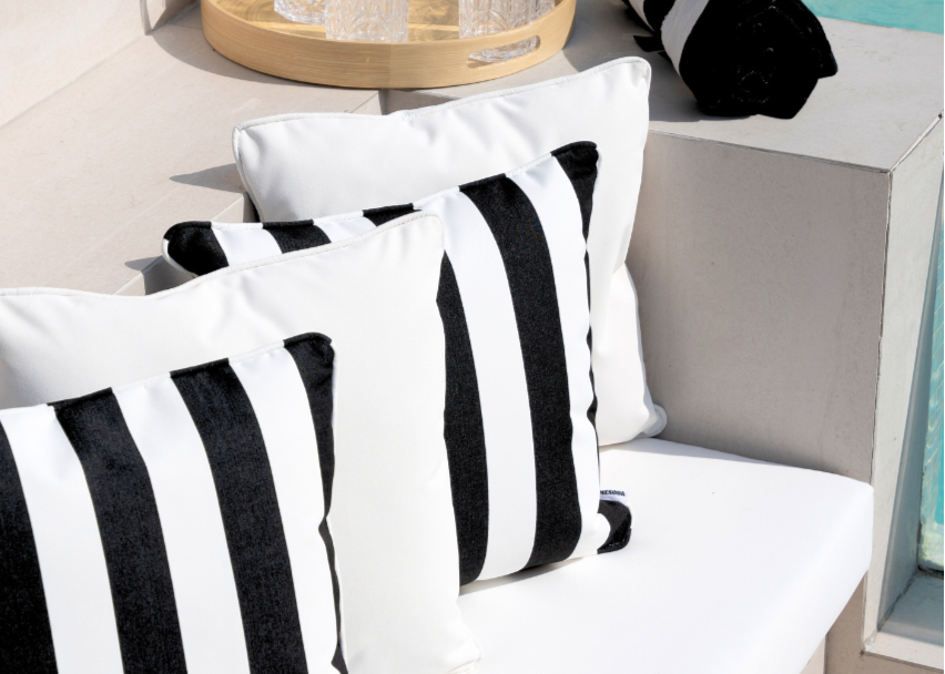 Monochrome Outdoor Cushions (2 Pieces)