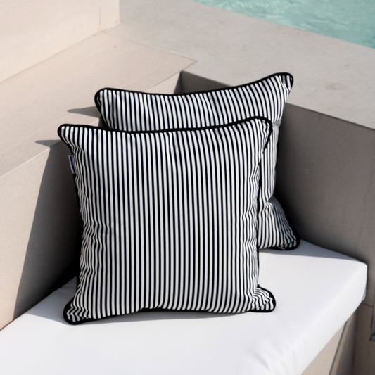Midnight Lines Outdoor cushion (2 Pieces)
