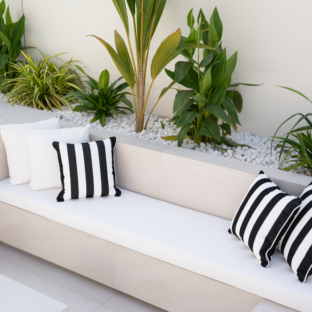Cotton White Outdoor Cushions Set (2 Pieces)