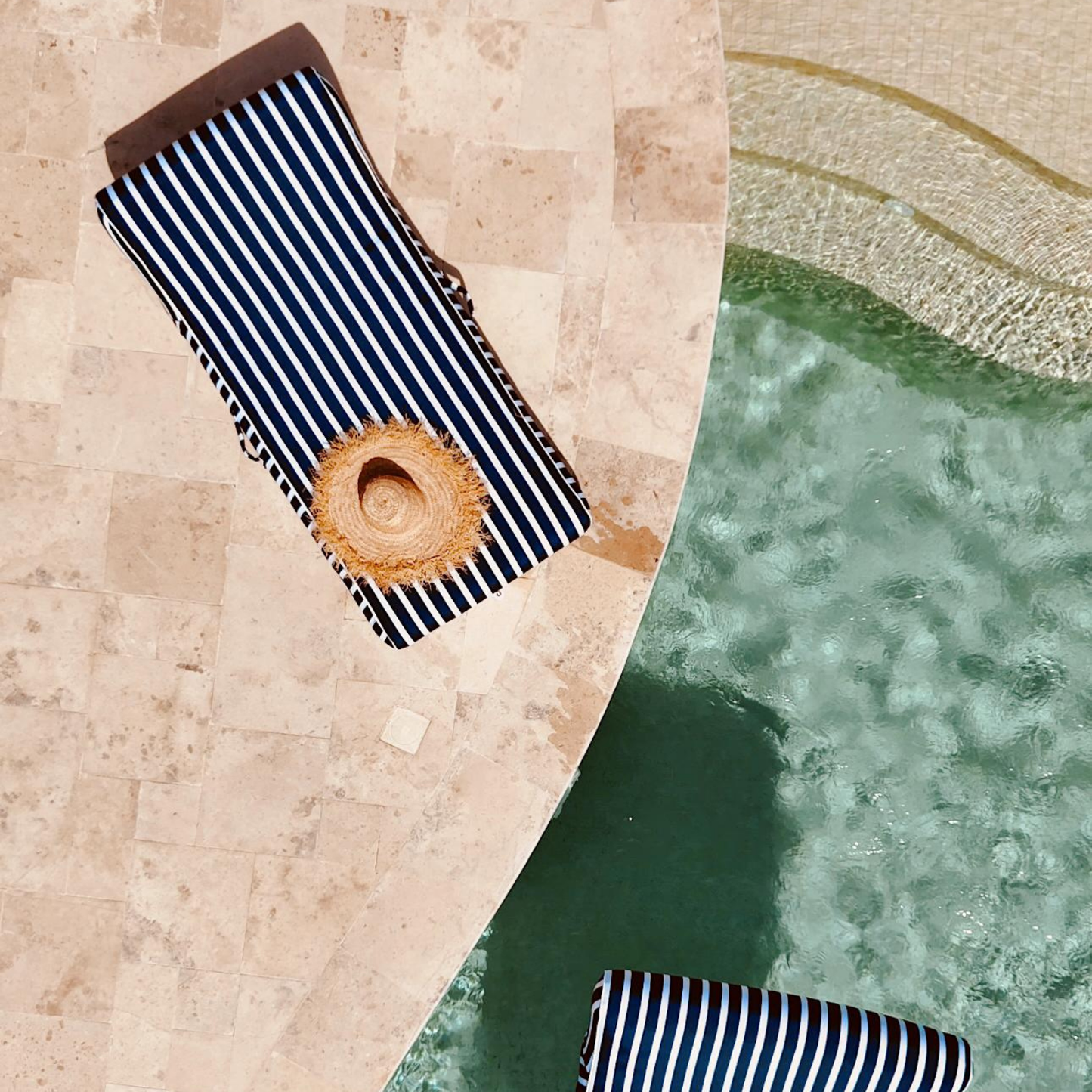 Single Lilo | Navy Stripe